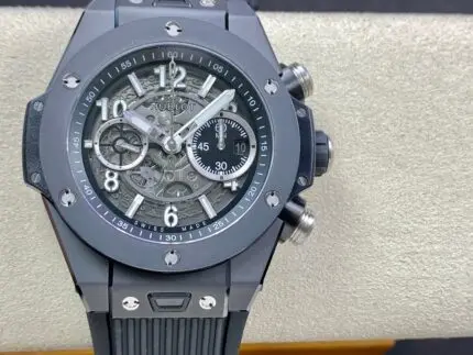 Hublot 44 mm (Big Bang Unico Titanium Ceramic)