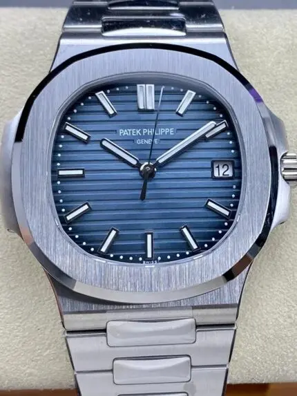 1:1 Superclone Patek Philippe 5811G Nautilus