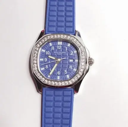 Patek Philippe Aquanaut Quartz Blue
